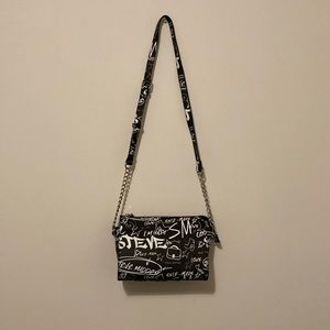 Steve Madden Sling bag